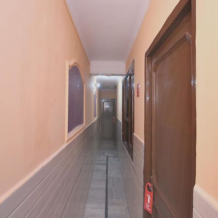 Super Hotel O Rajesh Palace Chandīgarh Dış mekan fotoğraf